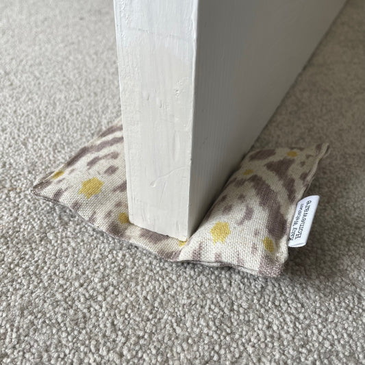 Soft Door Wedge (Taupe Ikat)