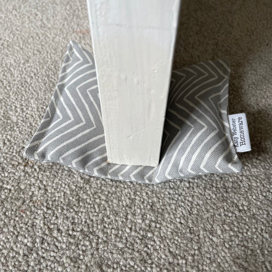 Soft Door Wedge (Grey Zig Zag)