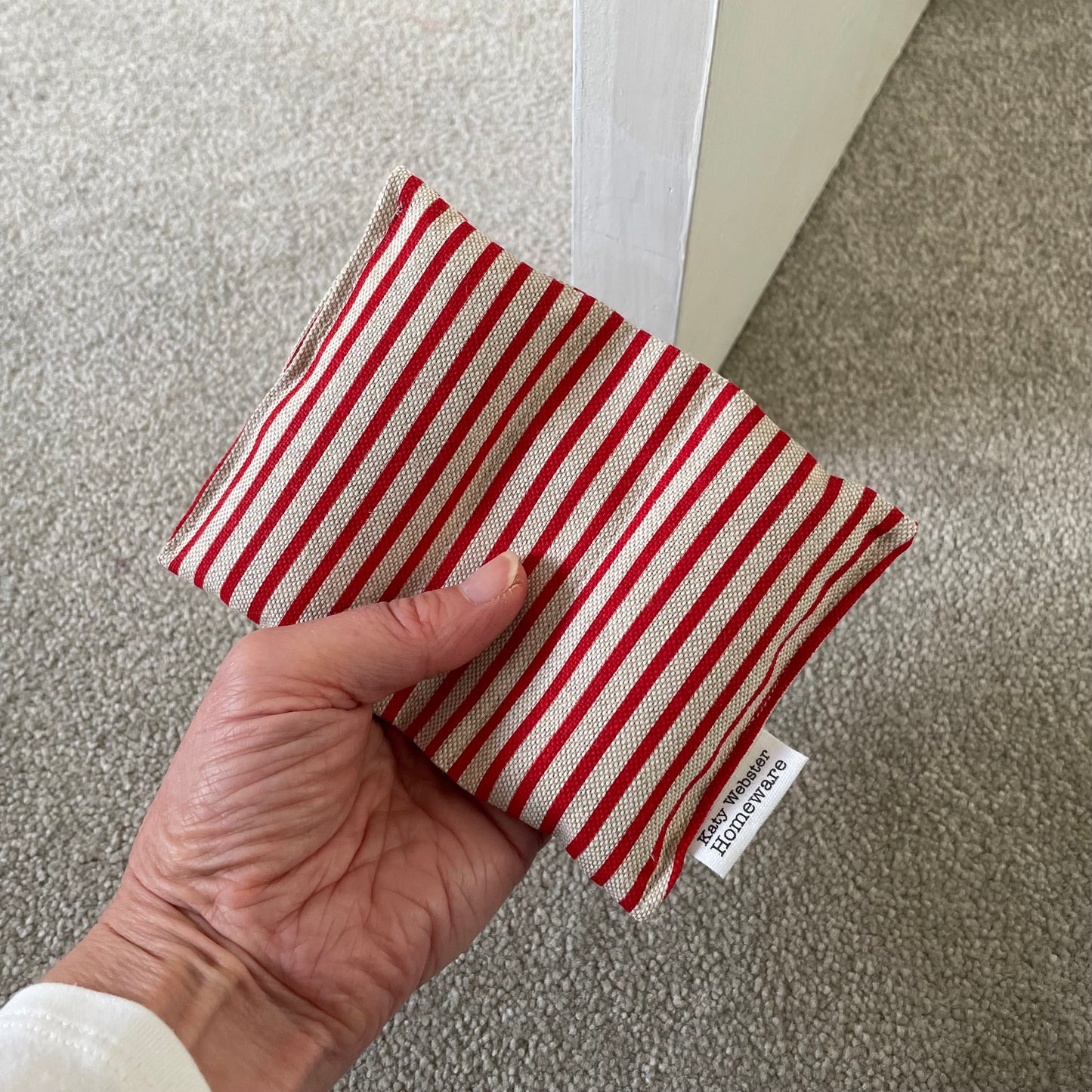 Soft Door Wedge (Red Stripe)