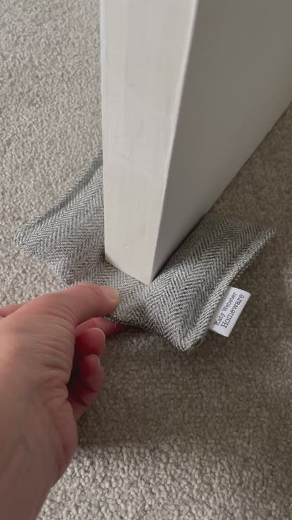 Soft Door Wedge (Grey Wool Look)