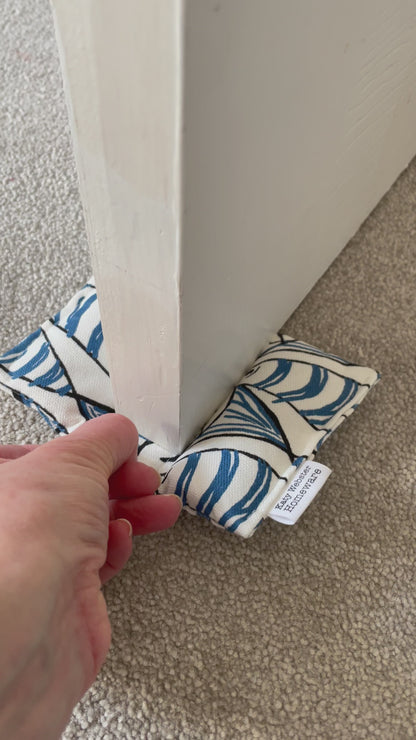 Soft Door Wedge (Blue Sardine)