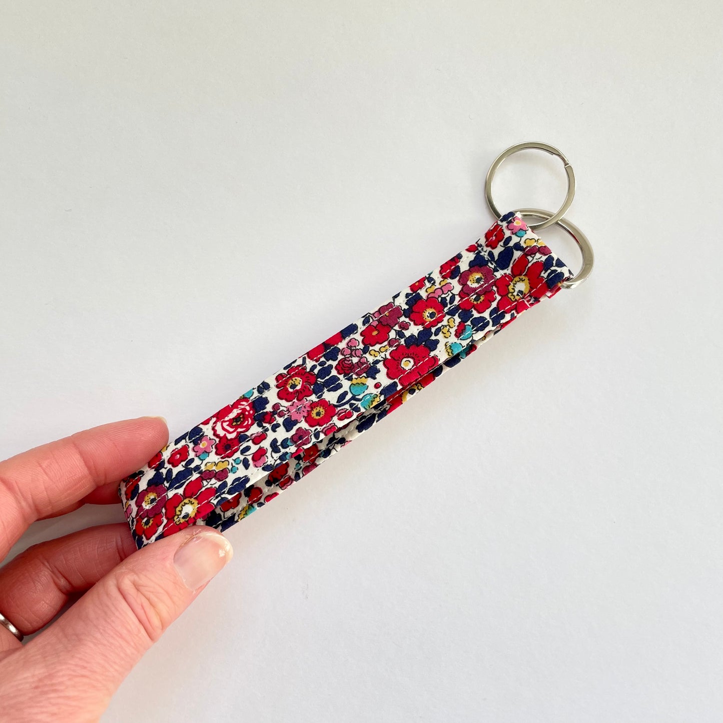 Wristlet Fabric Key Fob - Red Floral