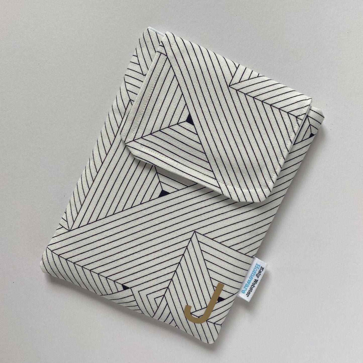 White Geometric Kindle Paperwhite Sleeve - katywebsterhomeware