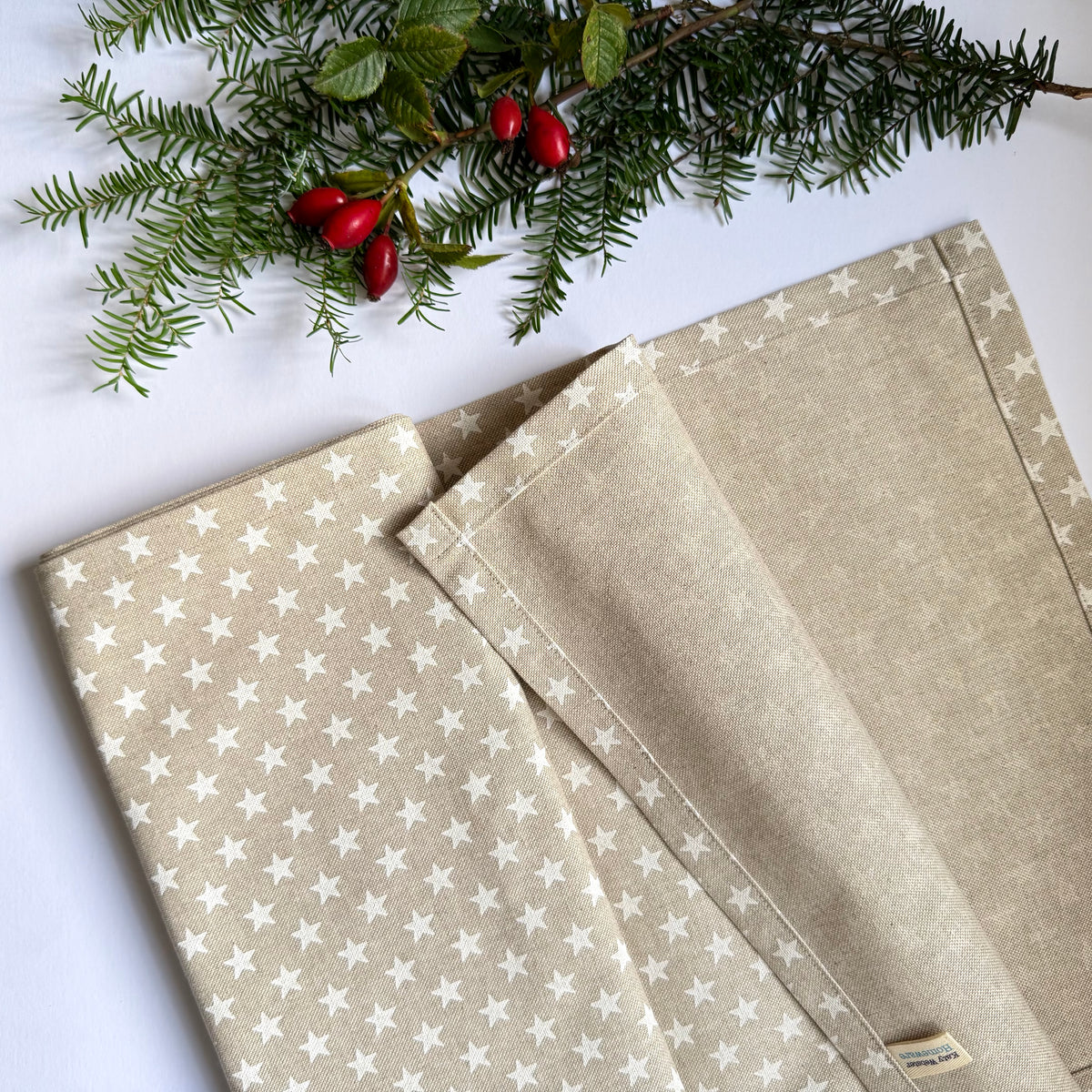 White Star Christmas Table Runner